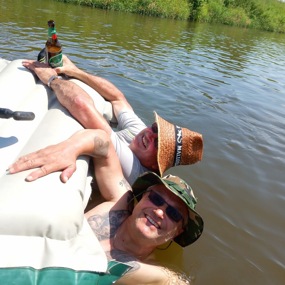 240629019_1000.jpg